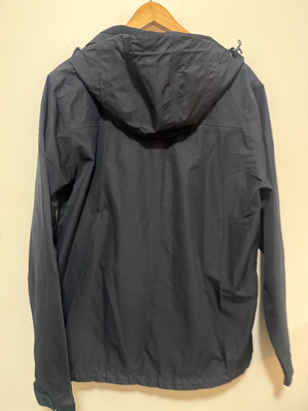 NWT black unisex sport jacket